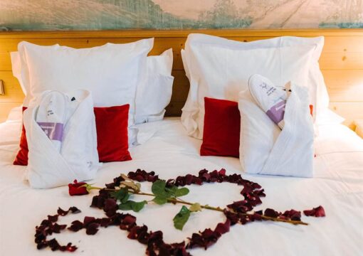 Romantische Zimmer mit eigenem Jacuzzi