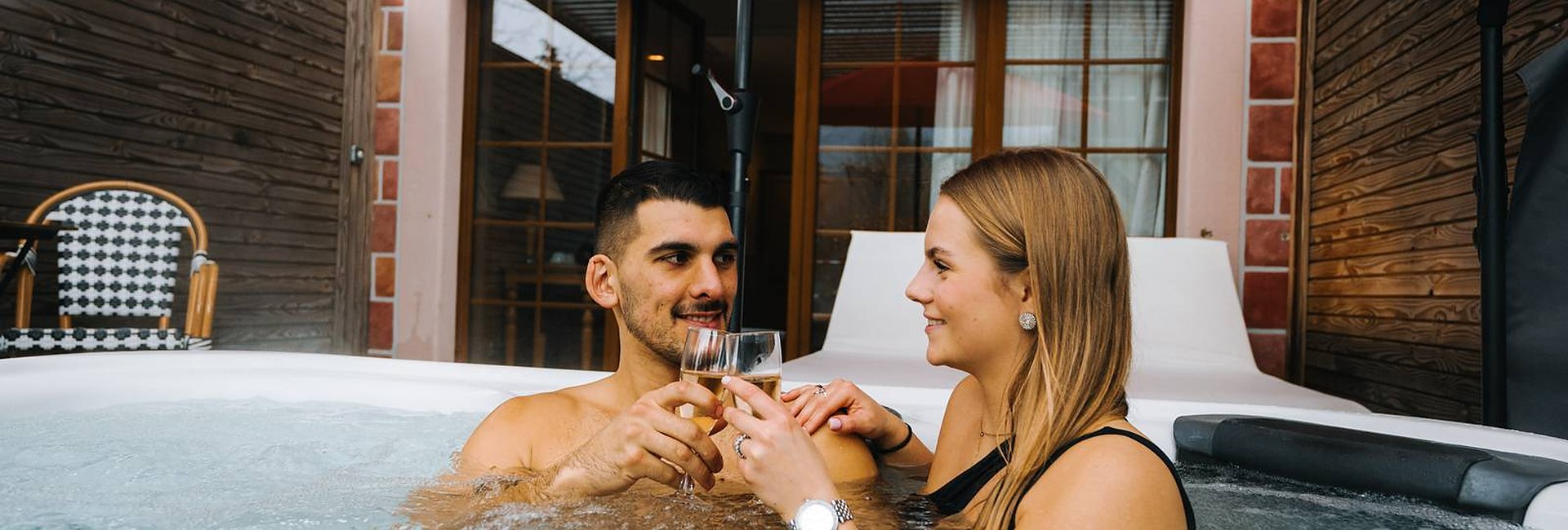 Romantische Zimmer mit eigenem Jacuzzi
