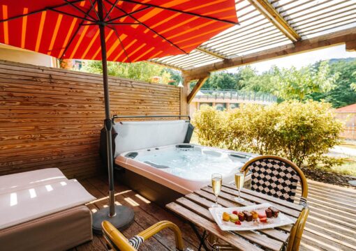 Romantische Zimmer mit eigenem Jacuzzi