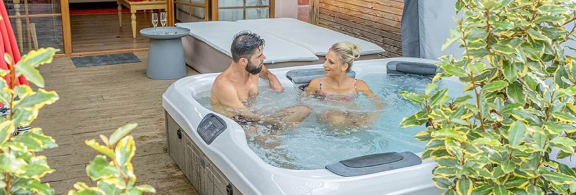 Chambres romantiques avec jacuzzi privatif