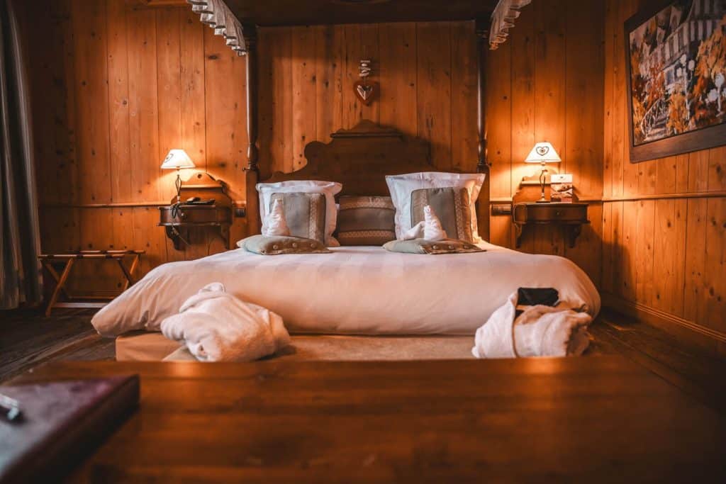 chambre alsacienne, hôtel les violettes