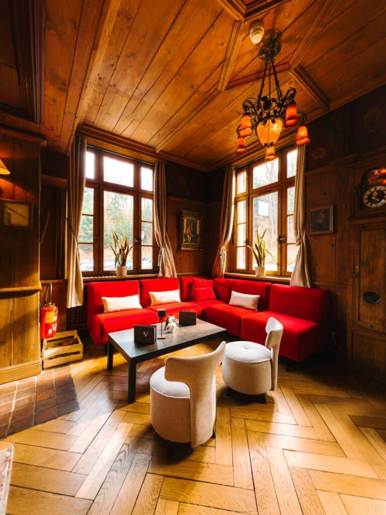 Lounge bar – Hôtel Spa Les Violettes