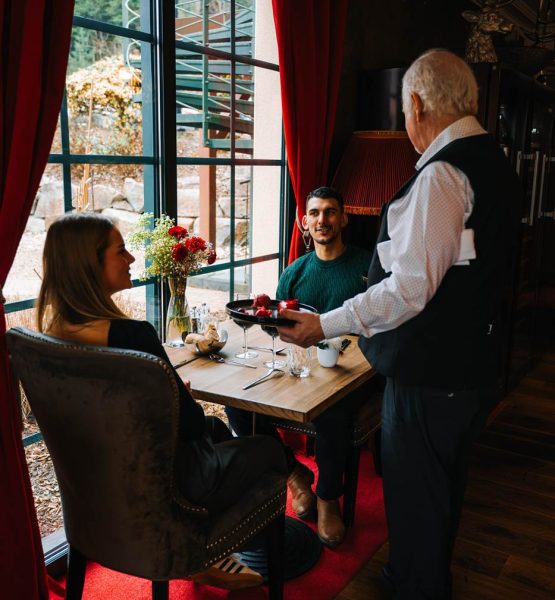 restaurant service en salle desserts